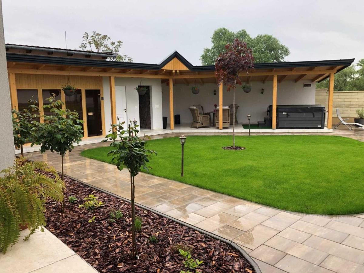 Bed and Breakfast Notarius Vendeghaz Poroszló Zewnętrze zdjęcie